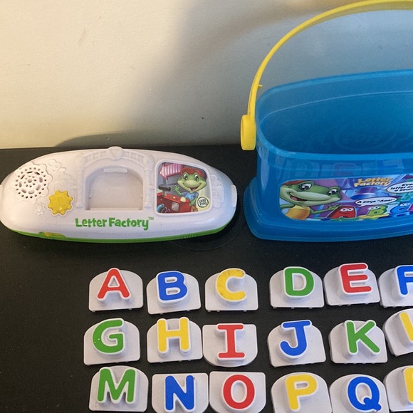 Leap frog letter factory phonics tub with sound. - Picture 2 of 2